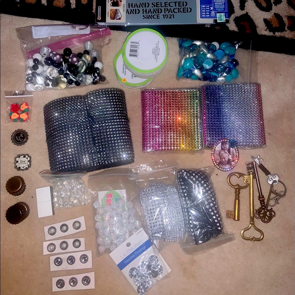 Large craft lot lots of bling